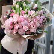 进口郁金香花束情人节粉玫瑰花北京广州上海深圳同城花店速递鲜花